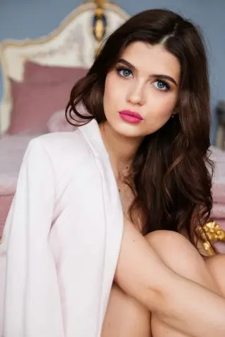 manali call girls Service